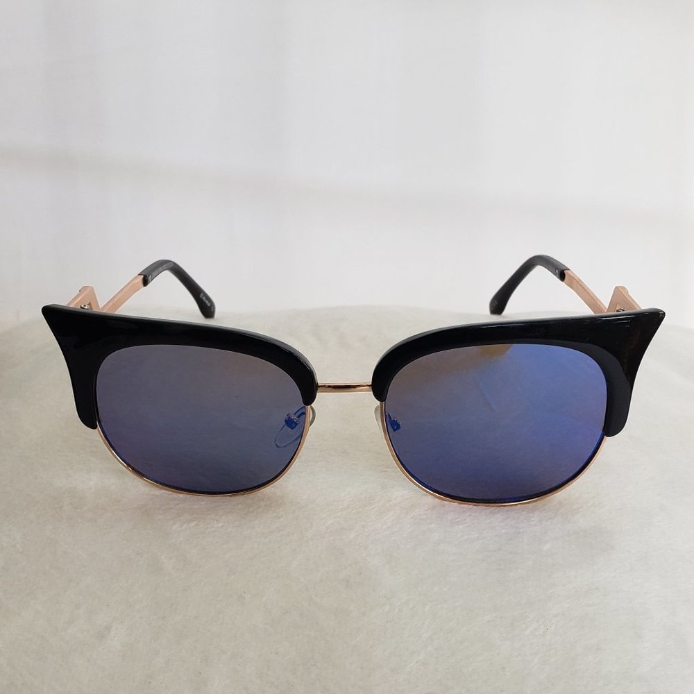 EdensCloset Exclusive Sunglasses